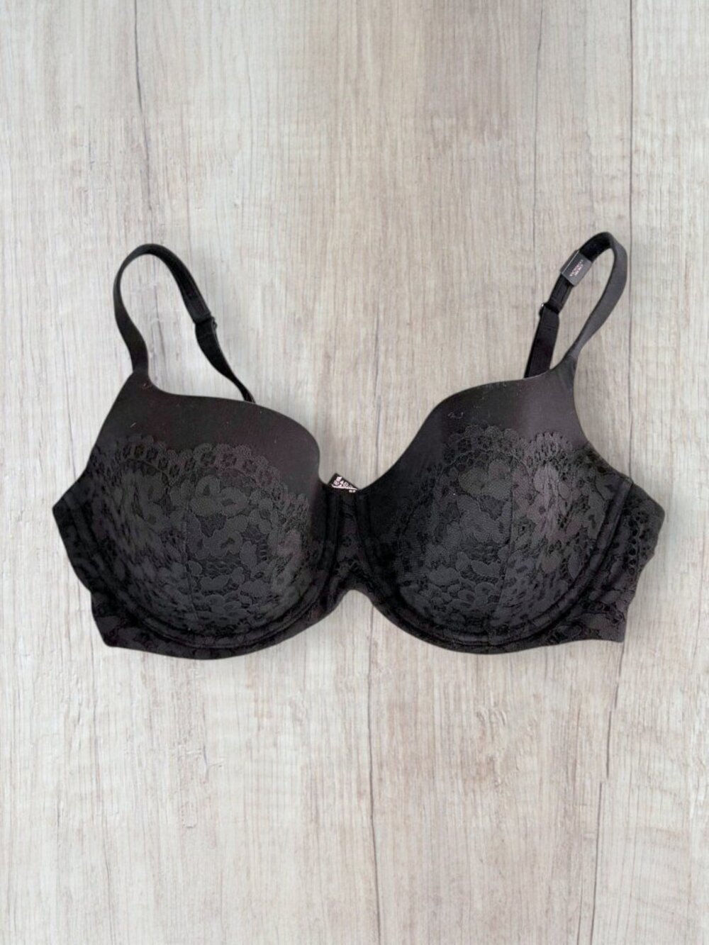 Victoria’s Secret Lined Demi Bra 38DD Black Lace Overlay Underwire Smooth Cups
